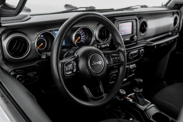 Used 2020 Jeep Wrangler Unlimited Sport AWD/4WD image 14