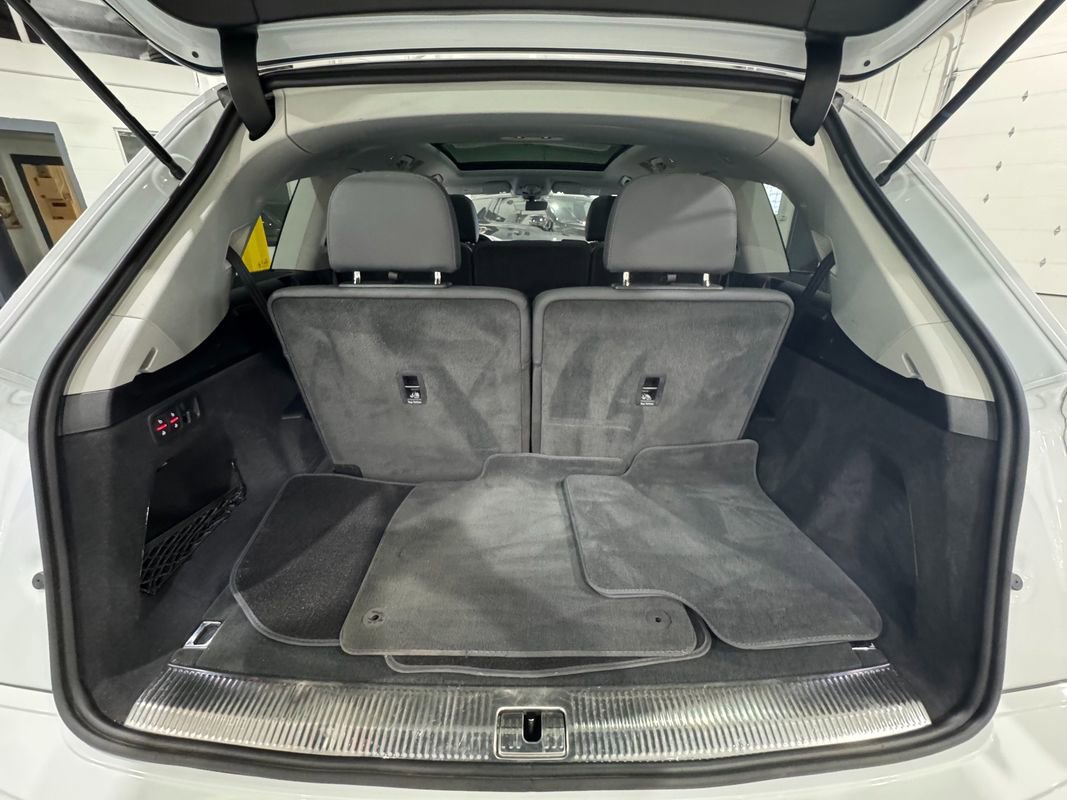 Used 2023 Audi Q7 2.0T Premium w/ Convenience Package image 41