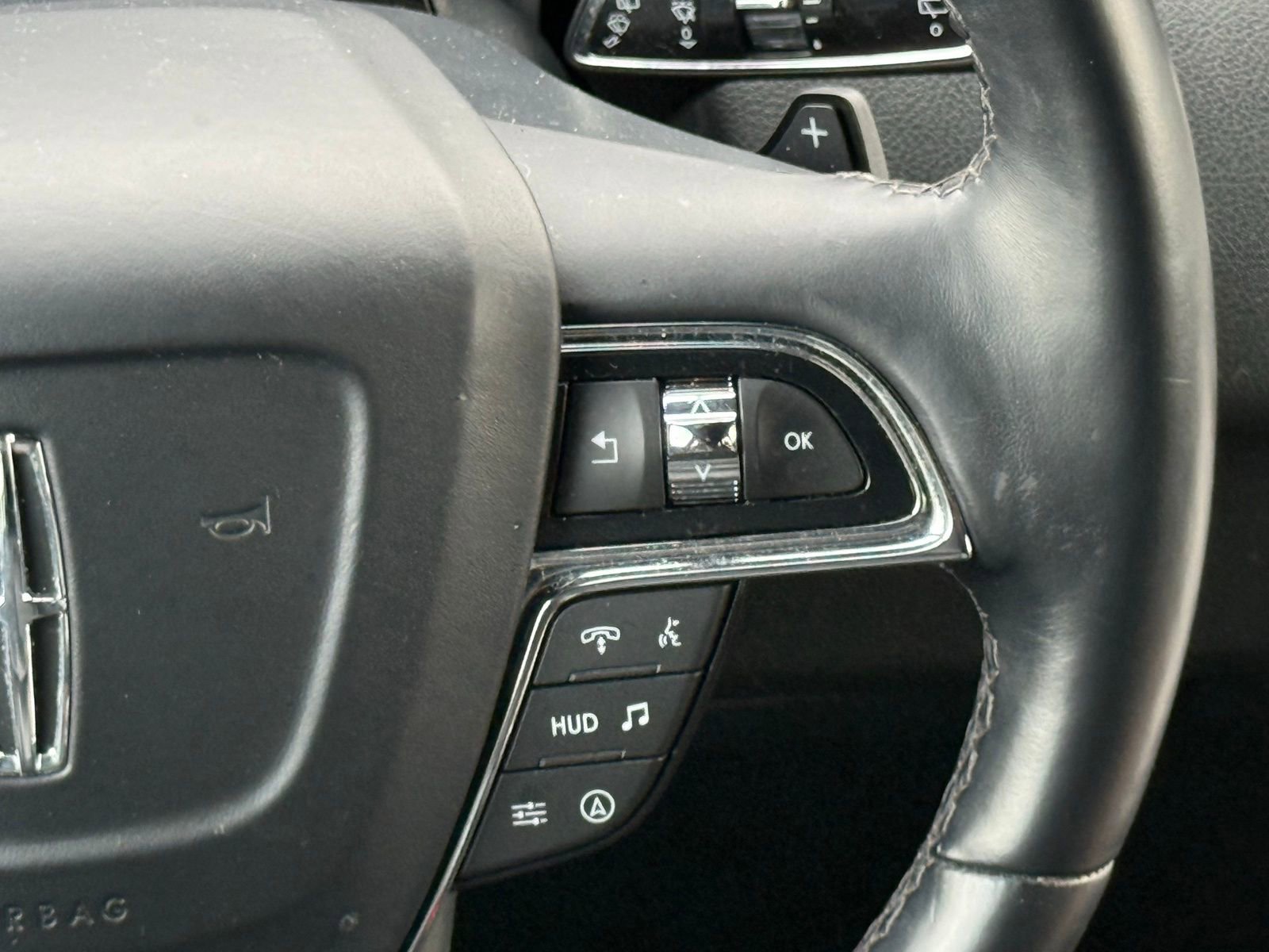 Used 2023 Lincoln Navigator Reserve image 38