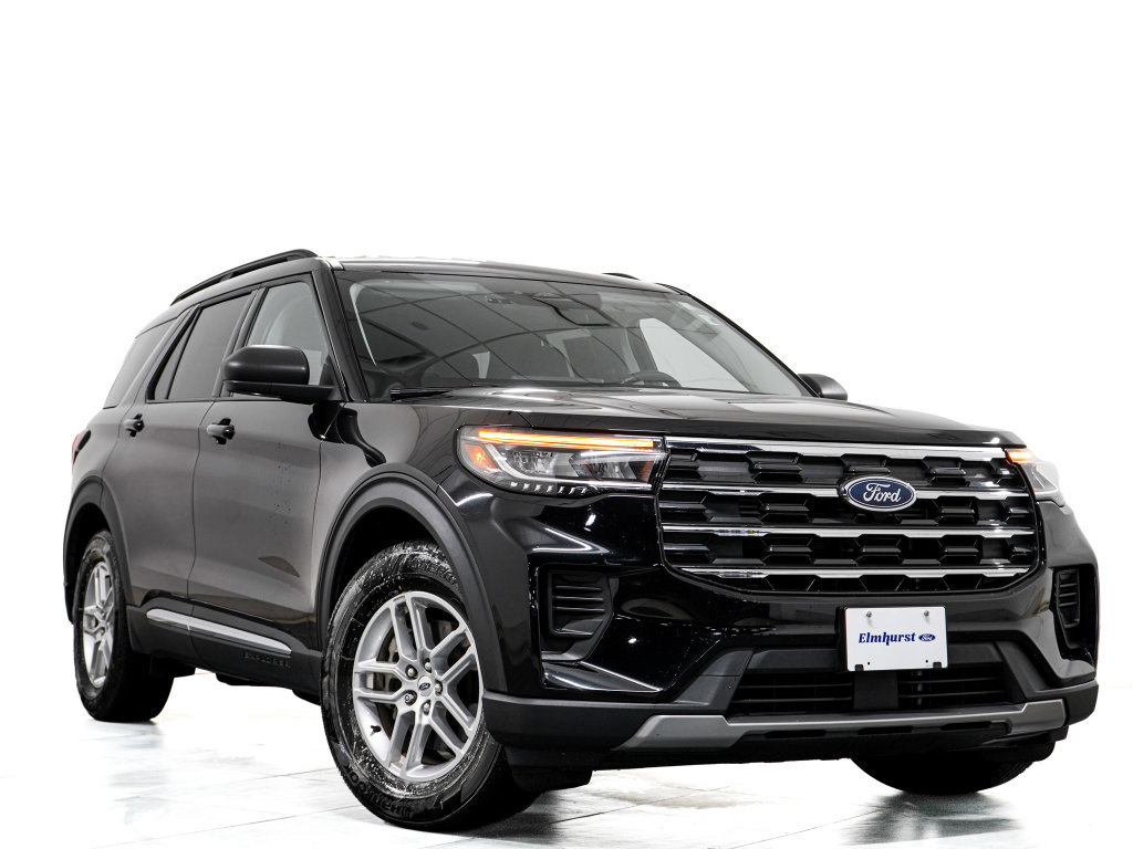 Certified 2025 Ford Explorer Active RWD image 1