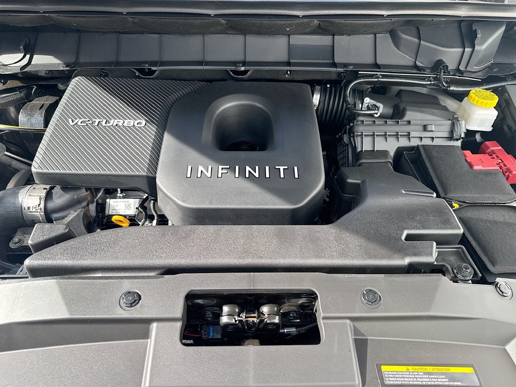 Used 2027 INFINITI QX60 Pure w/ Cargo Package FWD image 33