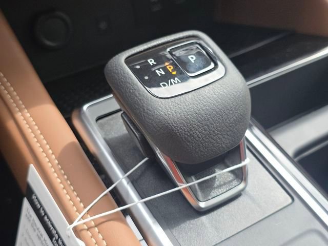 New 2026 Nissan Pathfinder Platinum image 32