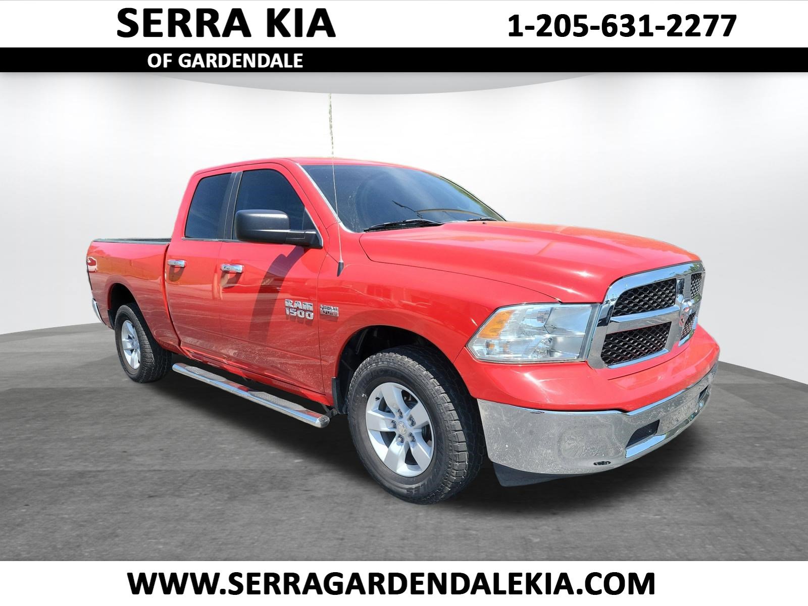 Used 2017 RAM 1500 Classic SLT image 1