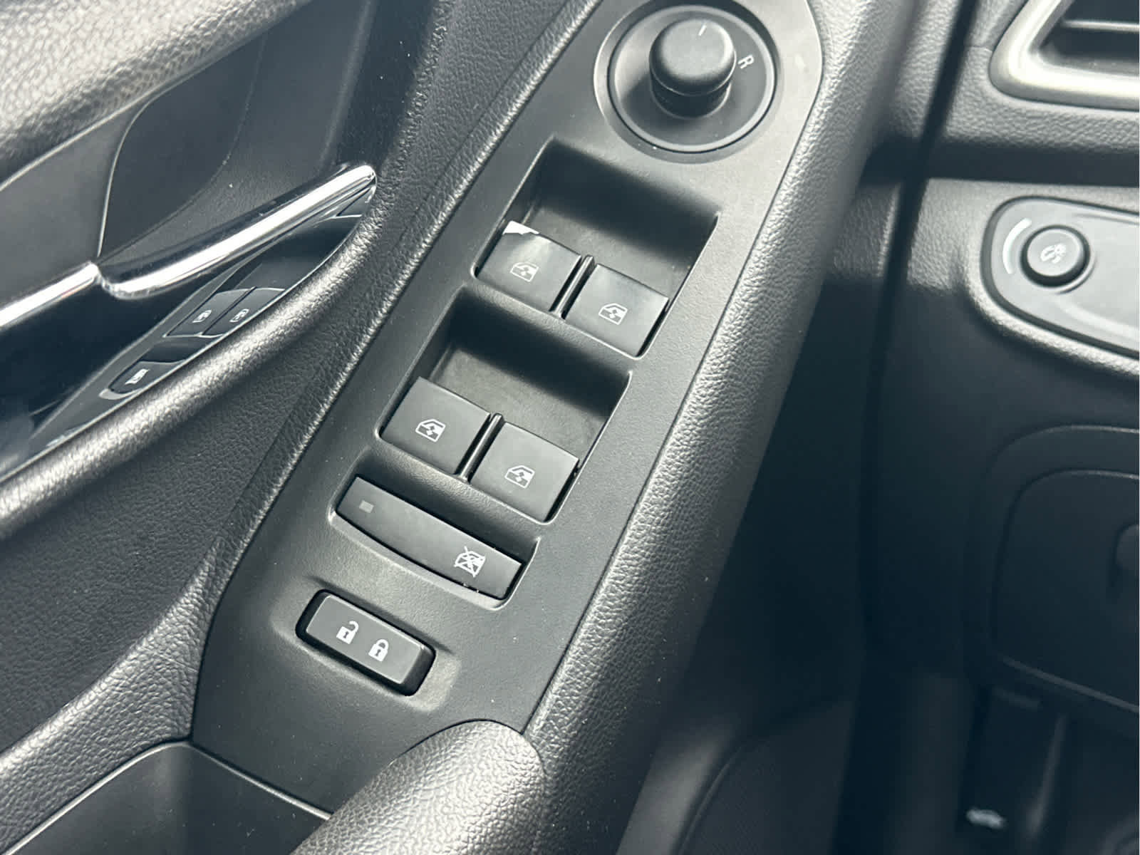 Used 2020 Chevrolet Trax LS image 15