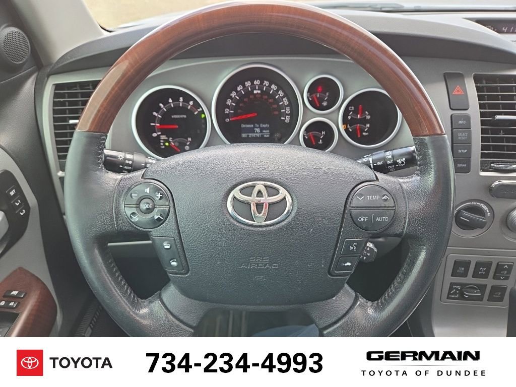 Used 2012 Toyota Sequoia Platinum image 27