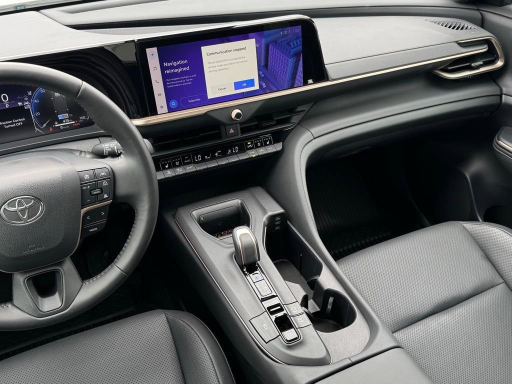 Used 2023 Toyota Crown Limited image 26