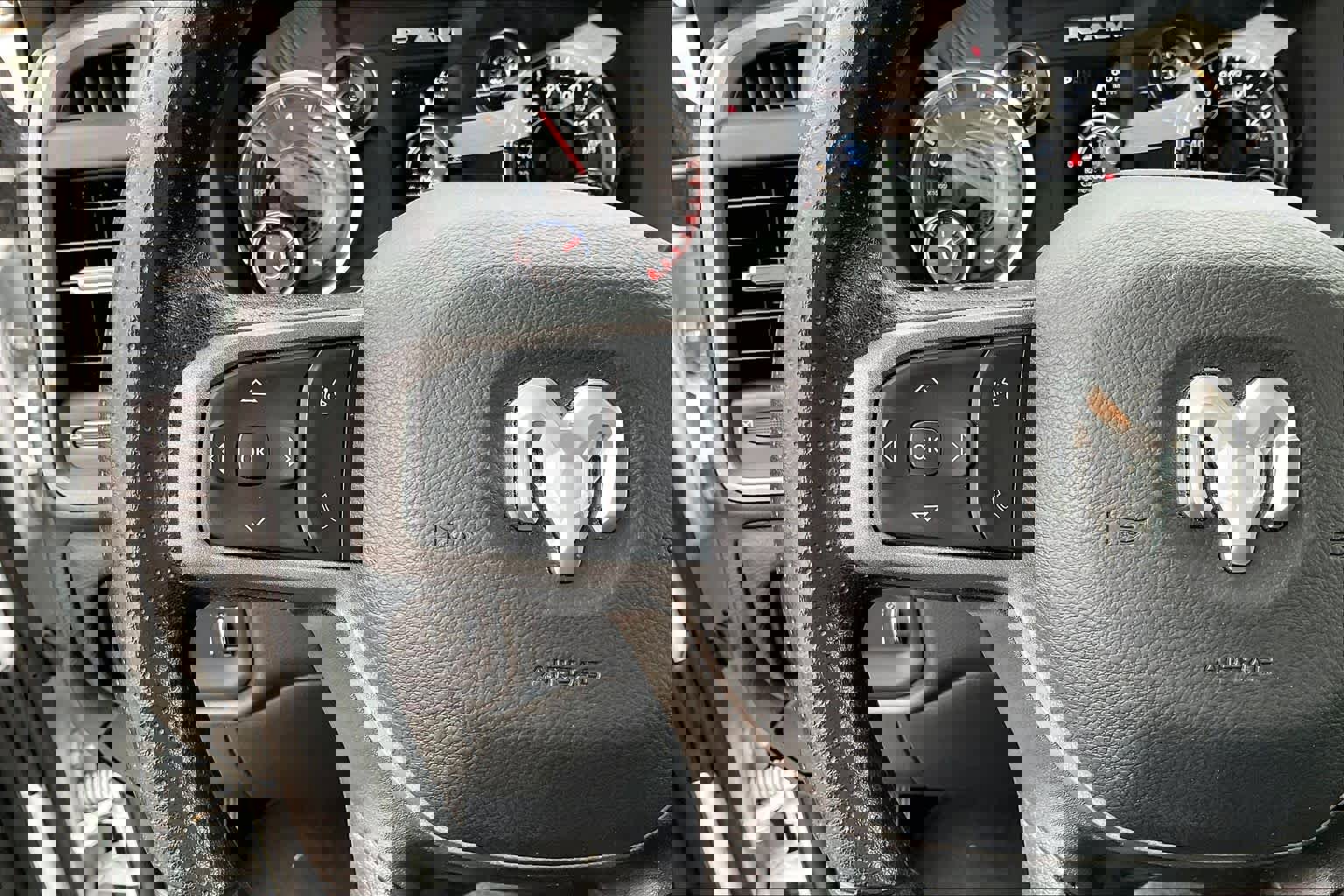 Used 2024 RAM 3500 Tradesman w/ Chrome Appearance Group image 21