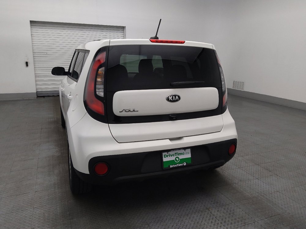 Used 2019 Kia Soul FWD image 6