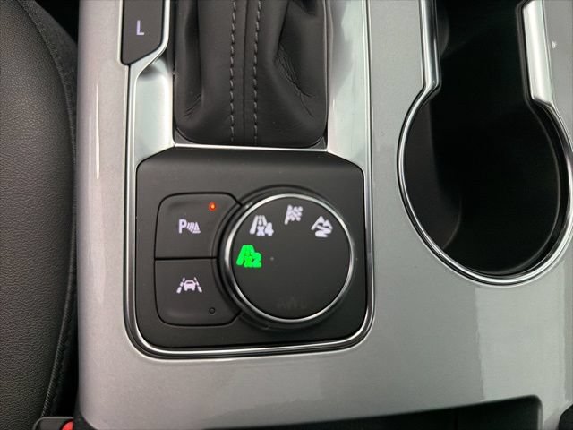 New 2026 Chevrolet Blazer LT w/ LPO, Floor Liner Package AWD/4WD image 24