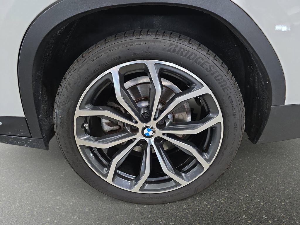 Used 2020 BMW X4 xDrive30i w/ Premium Package AWD/4WD image 29