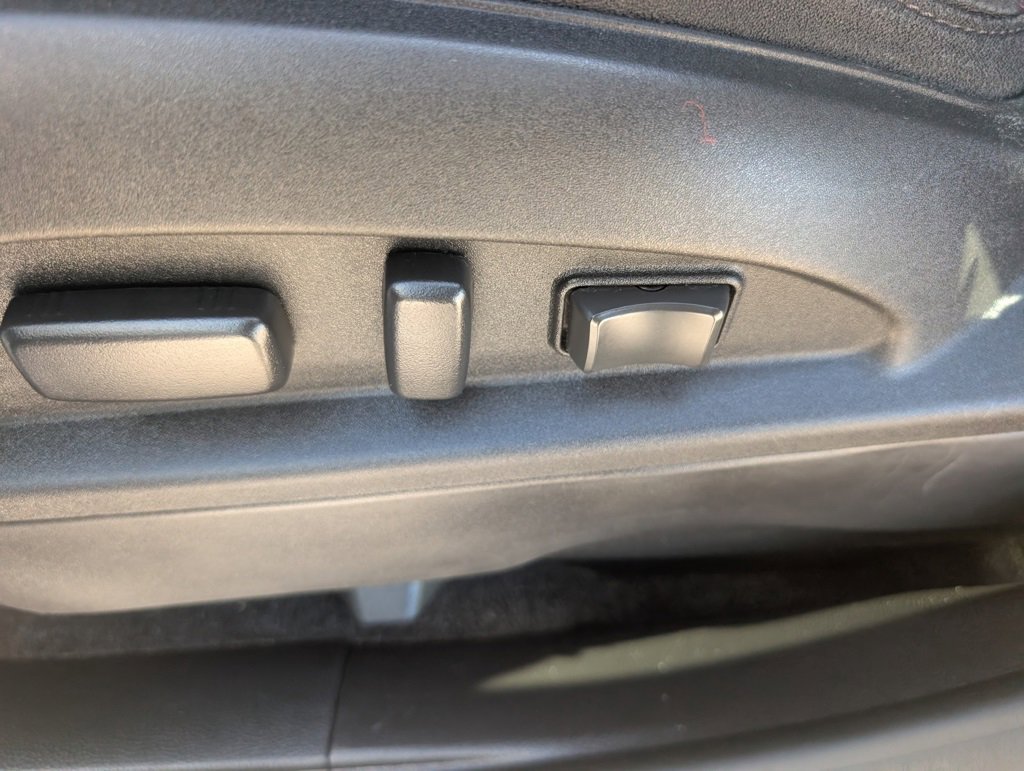 Certified 2016 Chevrolet Equinox LT w/ Convenience Package image 10