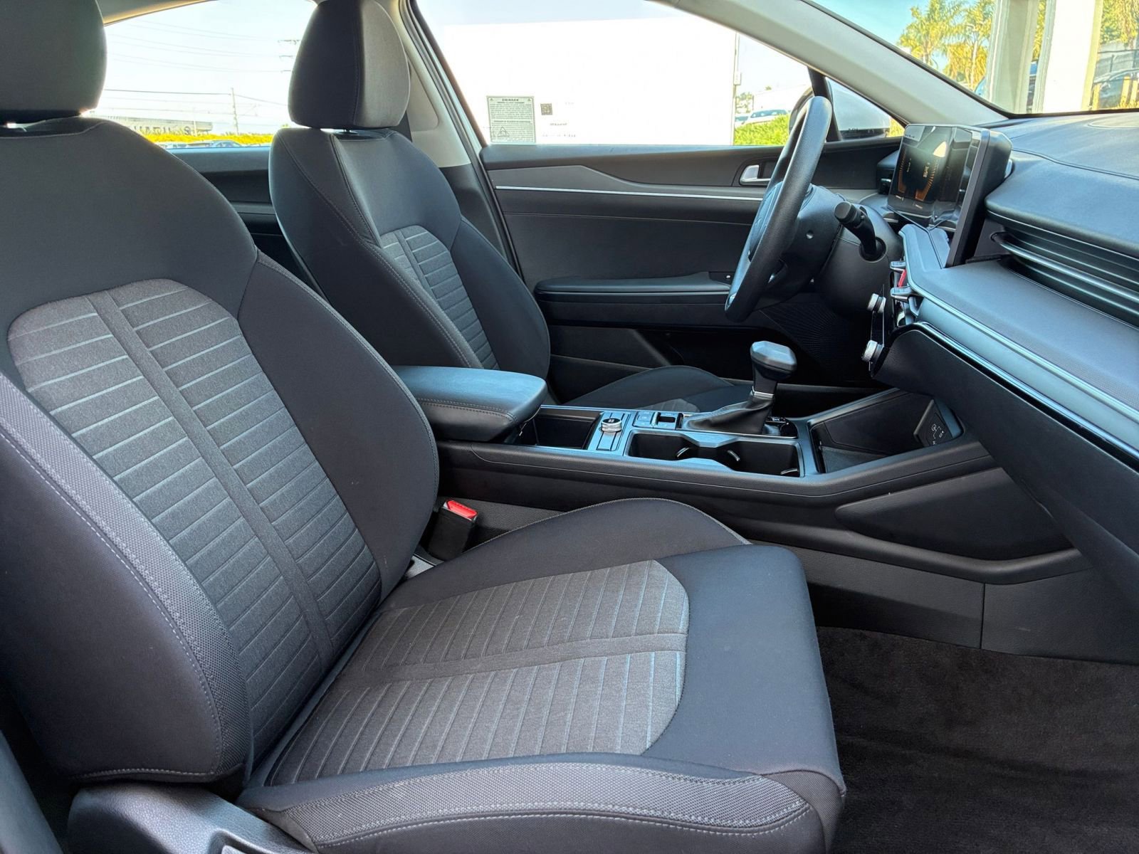 Used 2025 Kia K5 LXS image 35