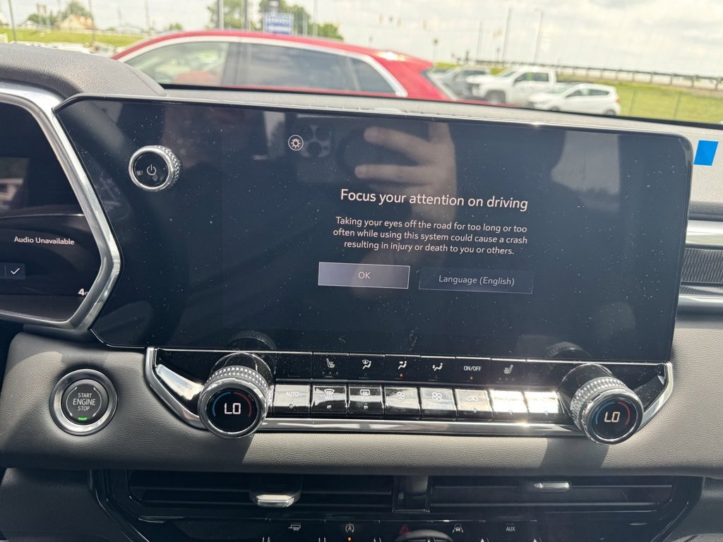 New 2025 GMC Canyon Elevation w/ Convenience Package image 21