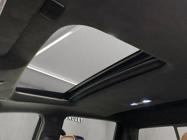 Used 2025 GMC Sierra 2500 Denali Ultimate AWD/4WD image 2