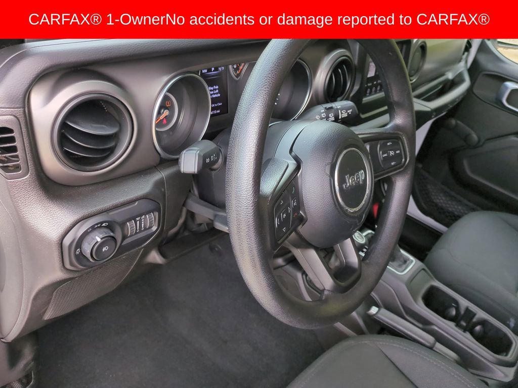 Used 2022 Jeep Wrangler Unlimited Sport image 2