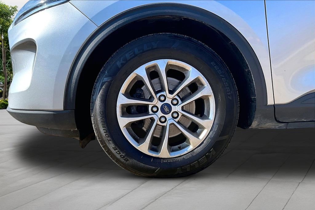 Certified 2022 Ford Escape SE w/ Cold Weather Package image 9