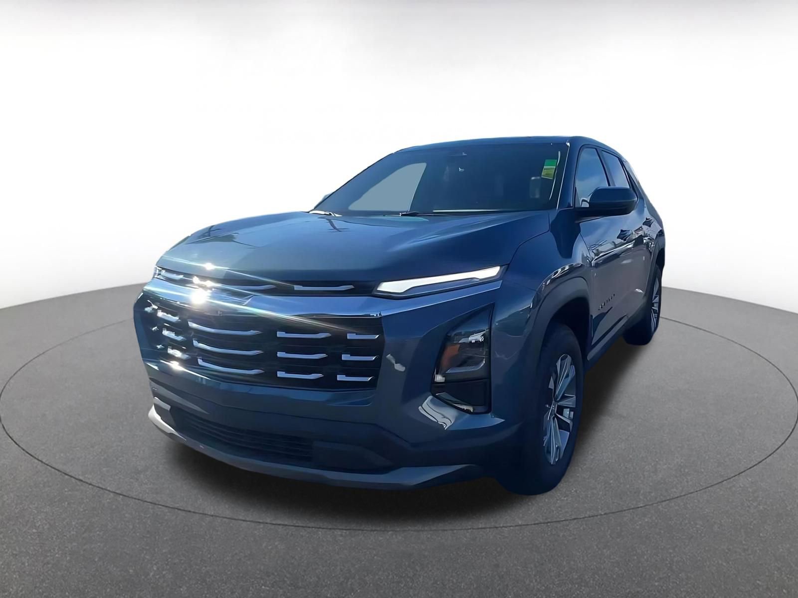 Used 2025 Chevrolet Equinox LT image 7
