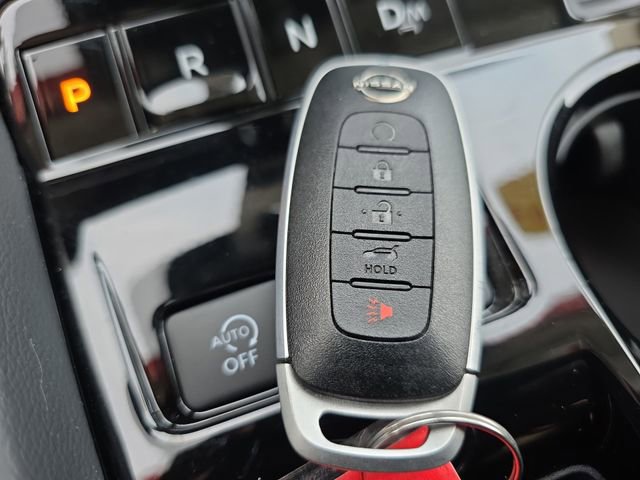 Certified 2025 Nissan Murano SV image 34