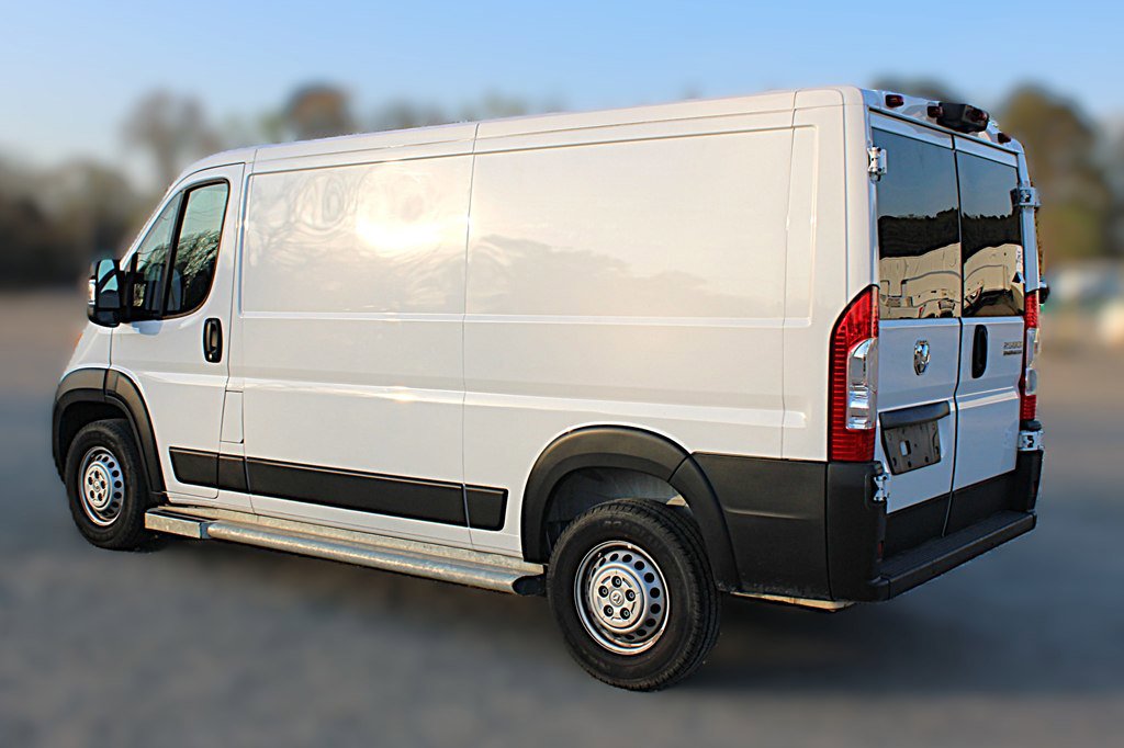 Used 2025 RAM ProMaster 2500 w/ U-Haul Equipment Group image 5