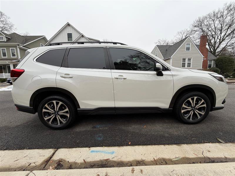 Used 2023 Subaru Forester Limited image 9