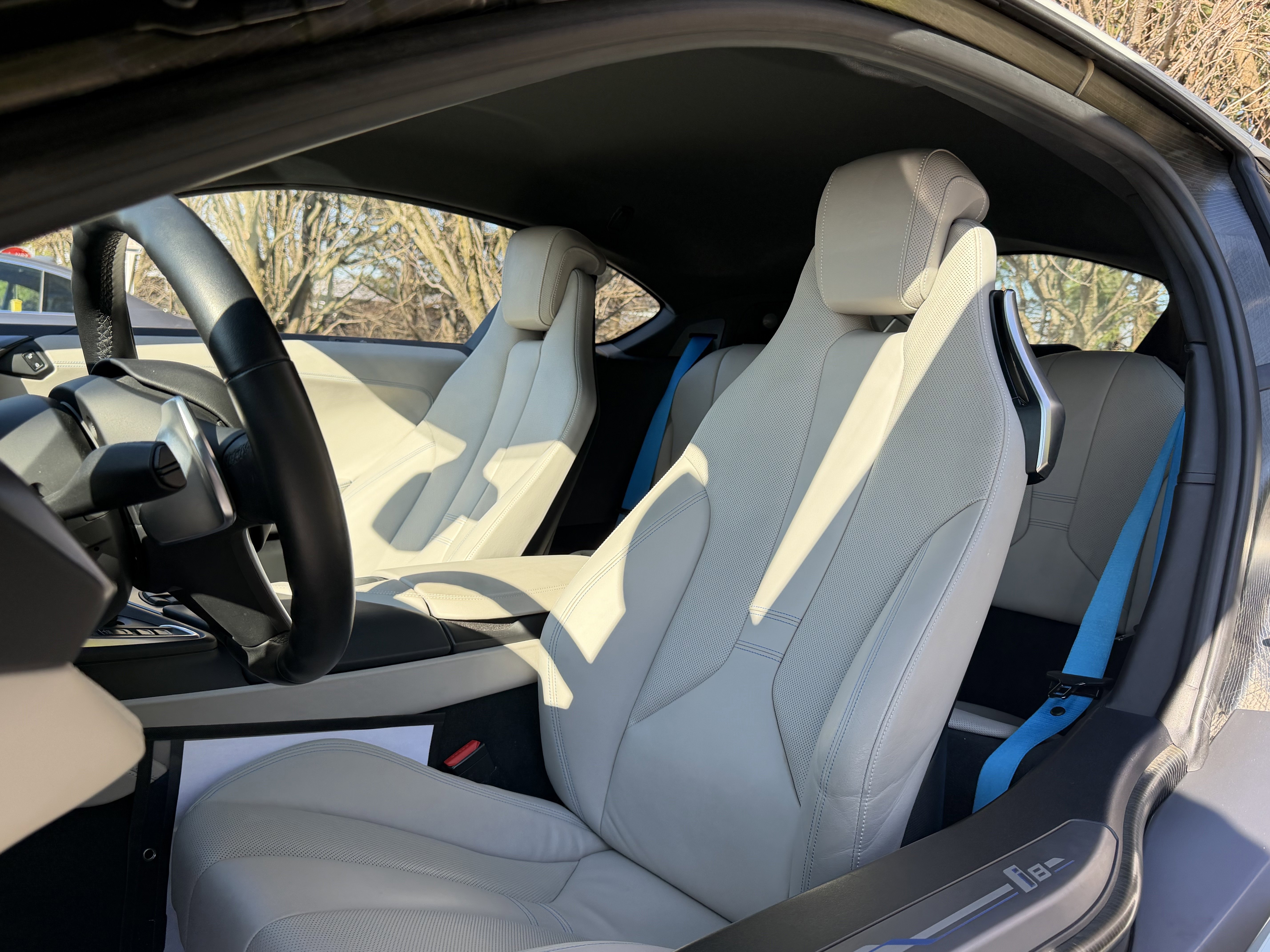 Used 2014 BMW i8 image 8