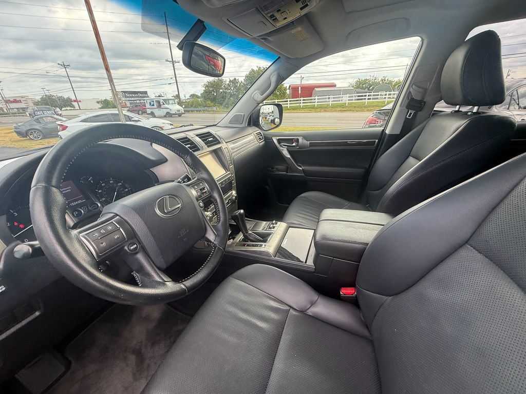 Used 2014 Lexus GX 460 AWD/4WD image 14