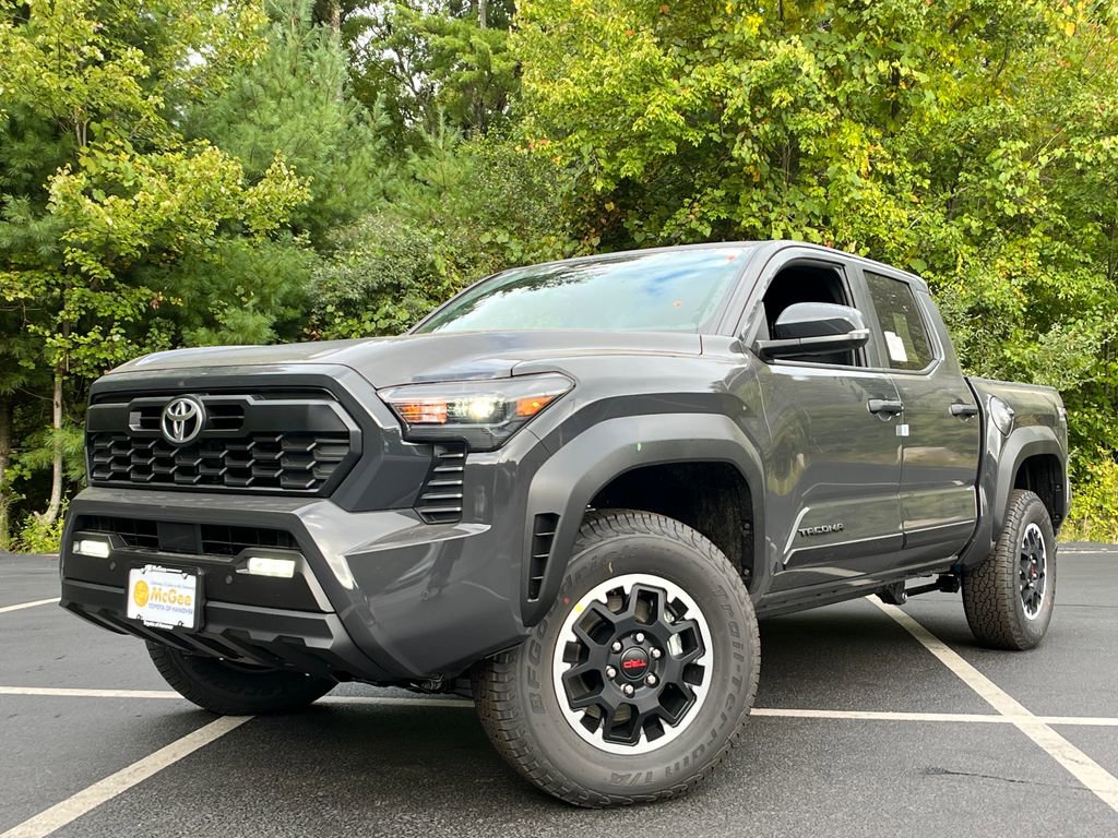 New 2025 Toyota Tacoma TRD Off-Road w/ TRD Off Road Upgrade Package
