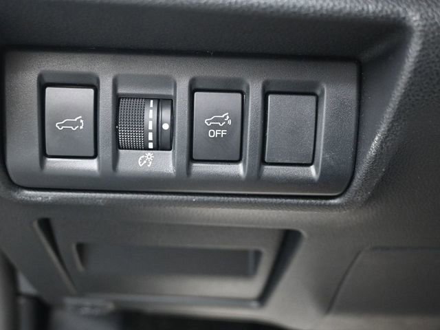 Used 2025 Subaru Outback Onyx Edition AWD/4WD image 8