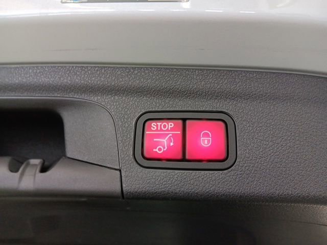 Used 2024 Mercedes-Benz GLE 350 4MATIC w/ AMG Line Exterior image 55