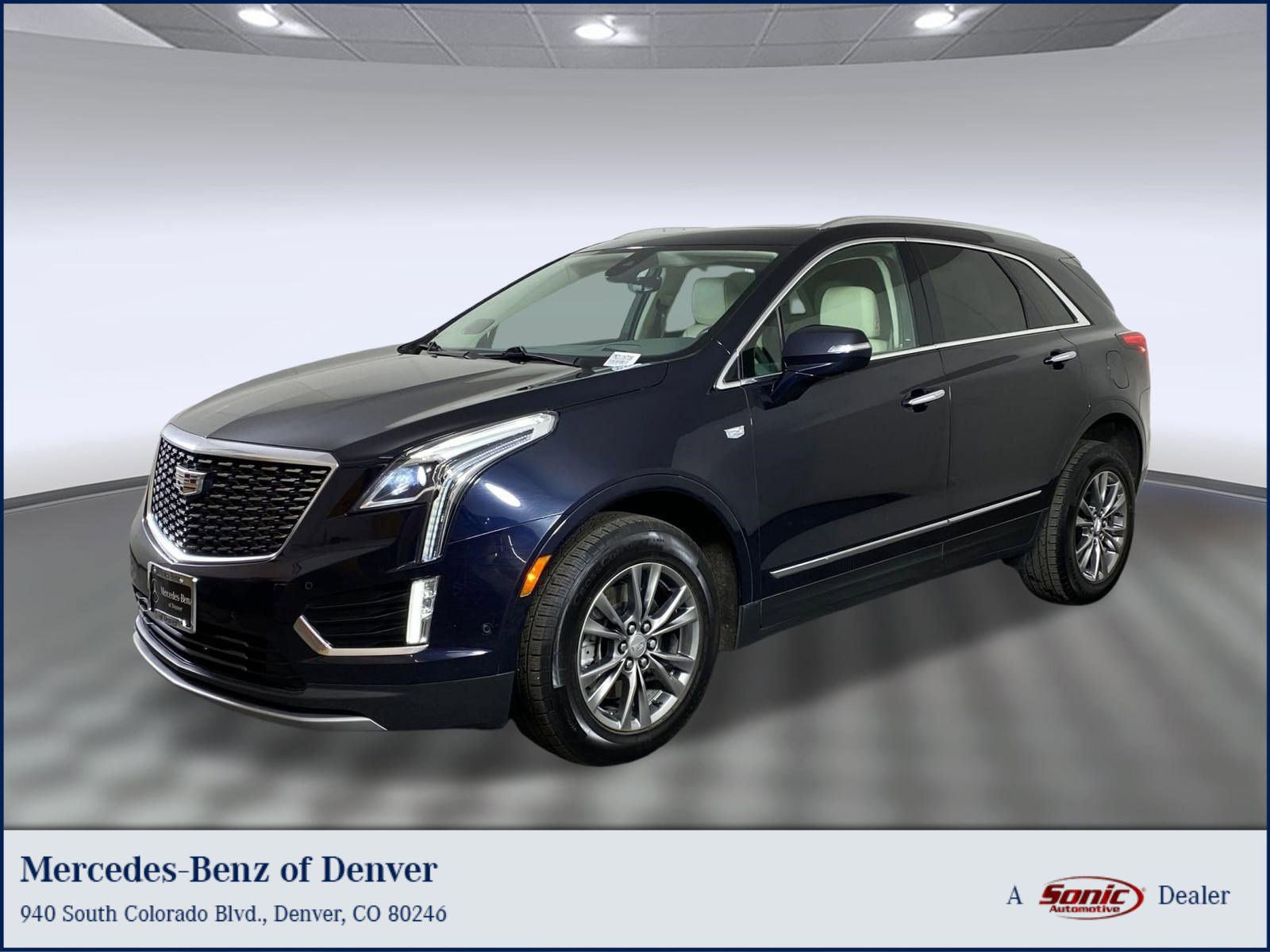 Used 2021 Cadillac XT5 Premium Luxury image 1