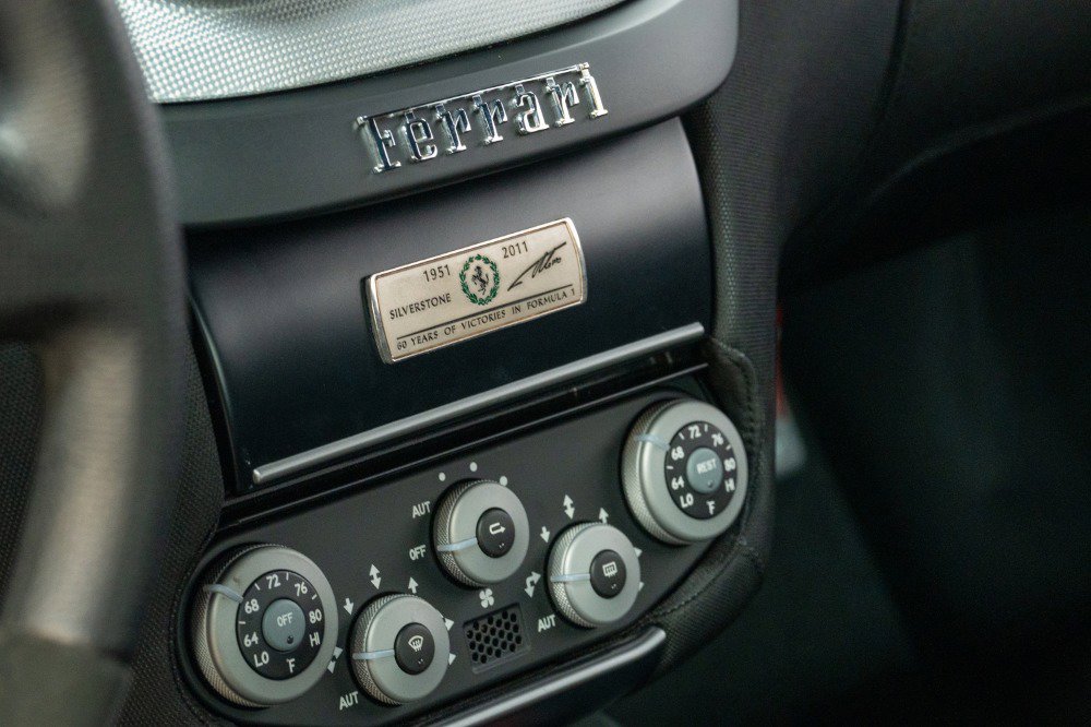 Used 2011 Ferrari 599 GTB Fiorano image 38