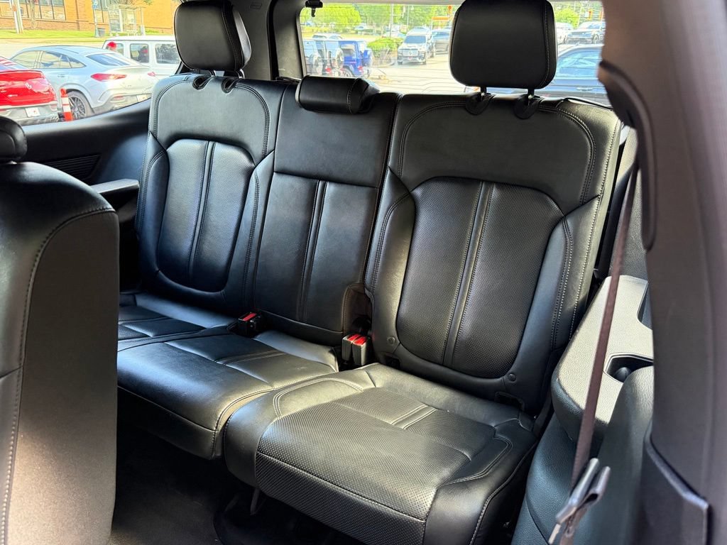 Used 2022 Jeep Wagoneer Series II AWD/4WD image 33