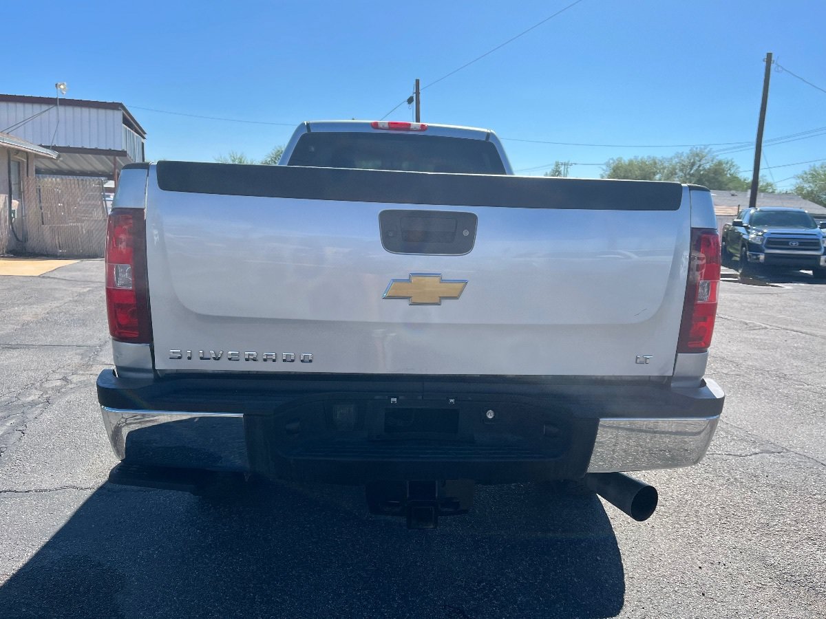 Used 2014 Chevrolet Silverado 3500 LT w/ Interior Plus Package AWD/4WD image 6