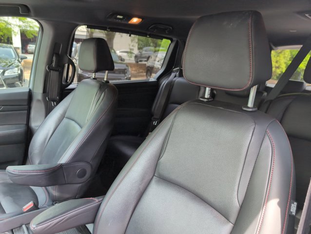 Used 2023 Honda Odyssey Sport image 10