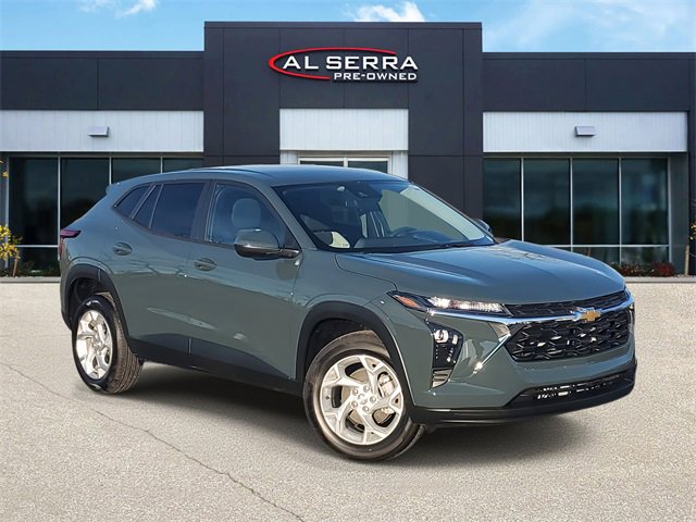 Certified 2025 Chevrolet Trax LS w/ LS Convenience Package image 1