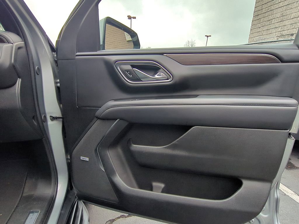 Used 2024 Chevrolet Tahoe LT image 36