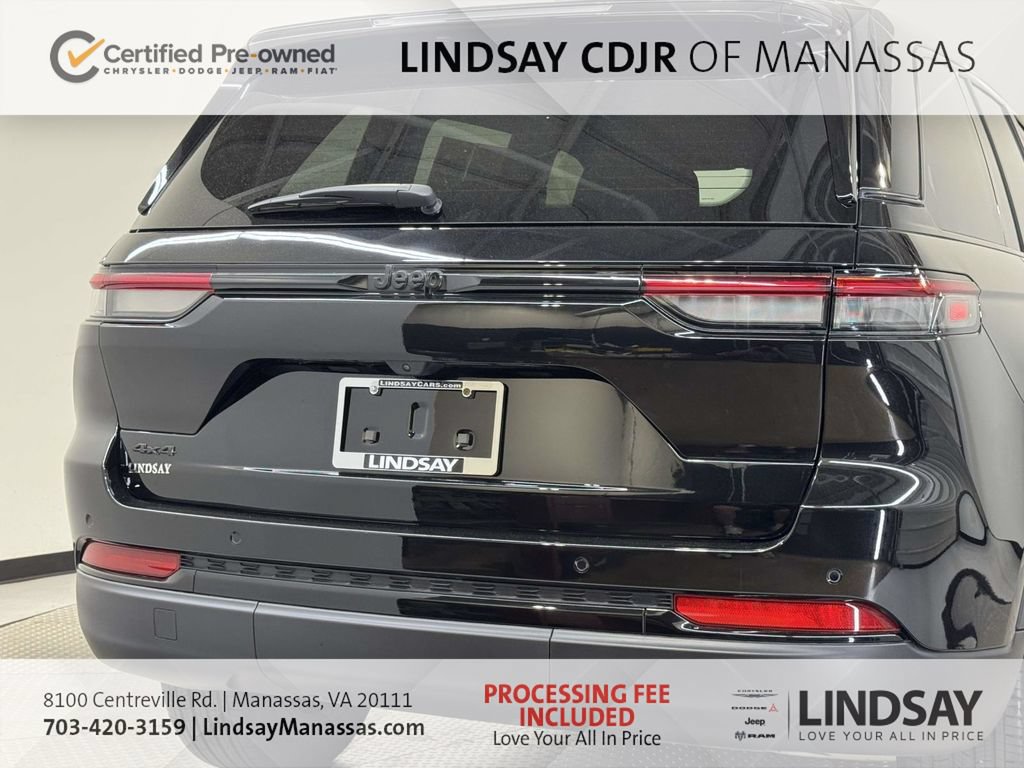 Certified 2025 Jeep Grand Cherokee Altitude AWD/4WD image 10