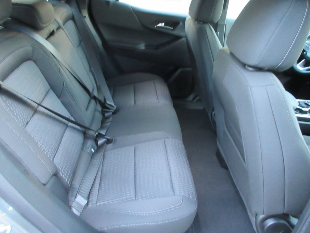 New 2026 Chevrolet Equinox LT w/ Safety and Technology Package AWD/4WD image 17