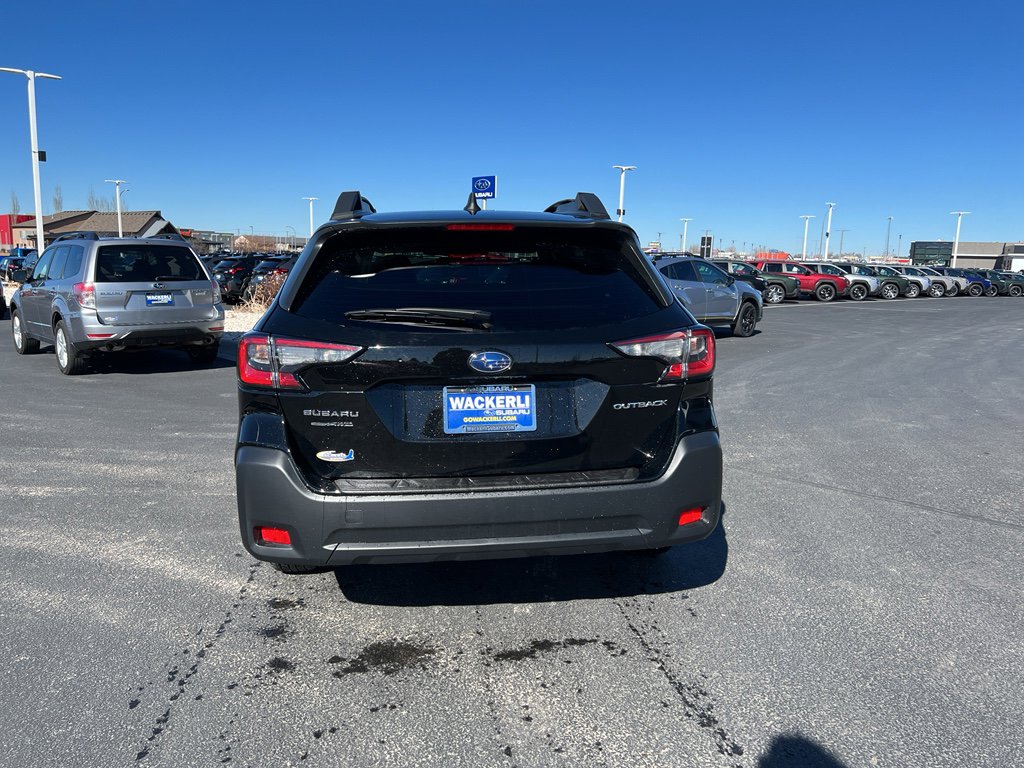 Used 2025 Subaru Outback Premium w/ Popular Package #1A image 8