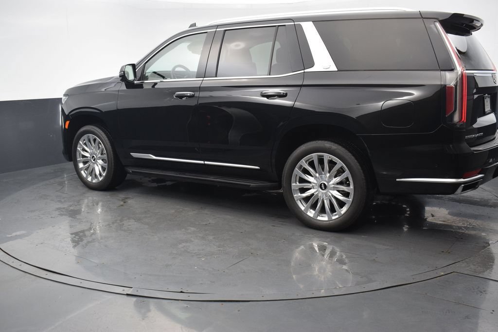 Certified 2024 Cadillac Escalade Premium Luxury w/ Performance Package AWD/4WD image 3