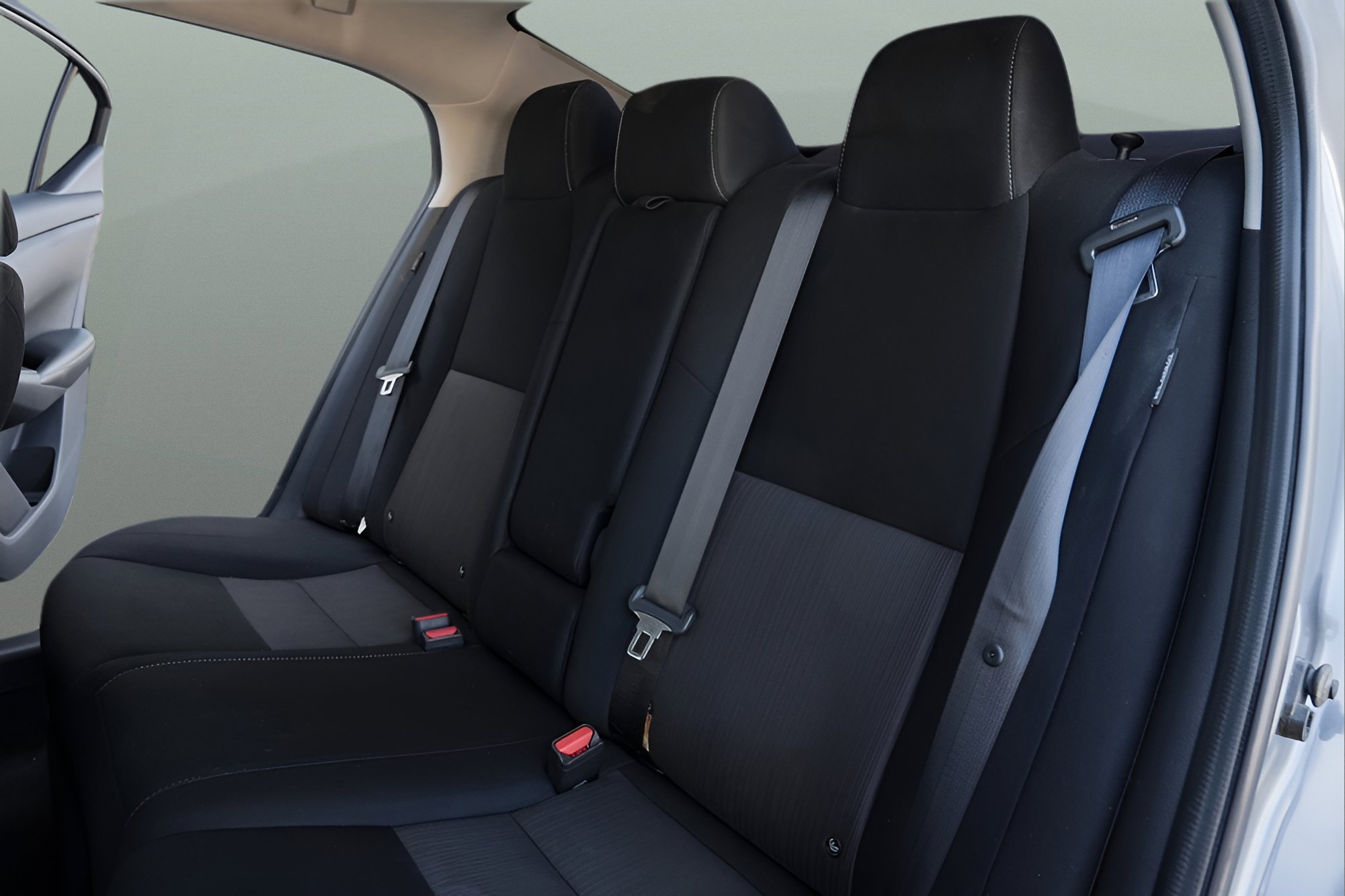 Used 2021 Nissan Sentra SV FWD image 11
