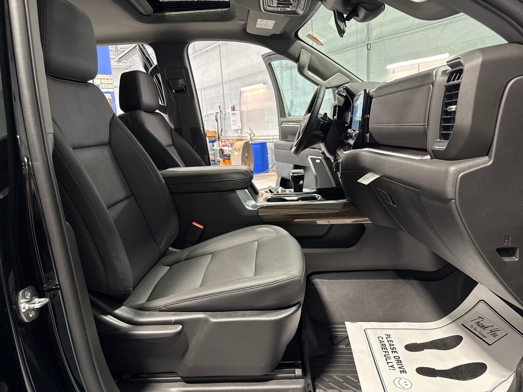New 2026 Chevrolet Silverado 1500 LT Trail Boss w/ LT Trail Boss Premium Package AWD/4WD image 33