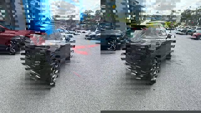 New 2025 Chevrolet Trax LT w/ Driver Confidence Package FWD image 3