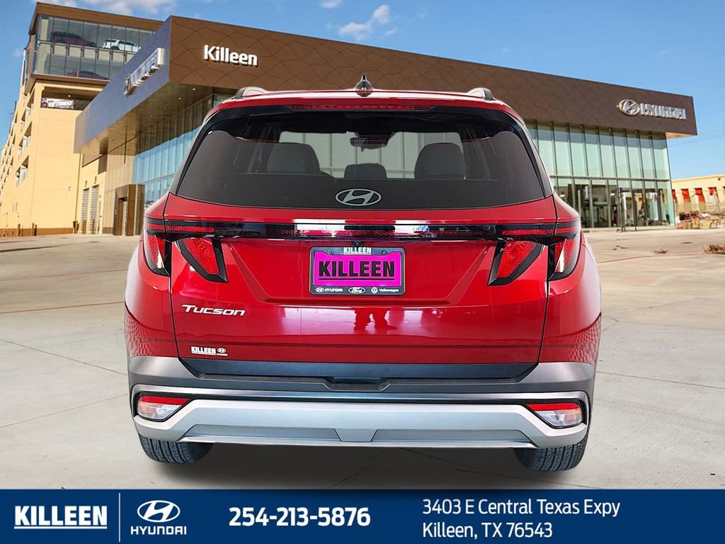Used 2025 Hyundai Tucson SEL FWD image 8