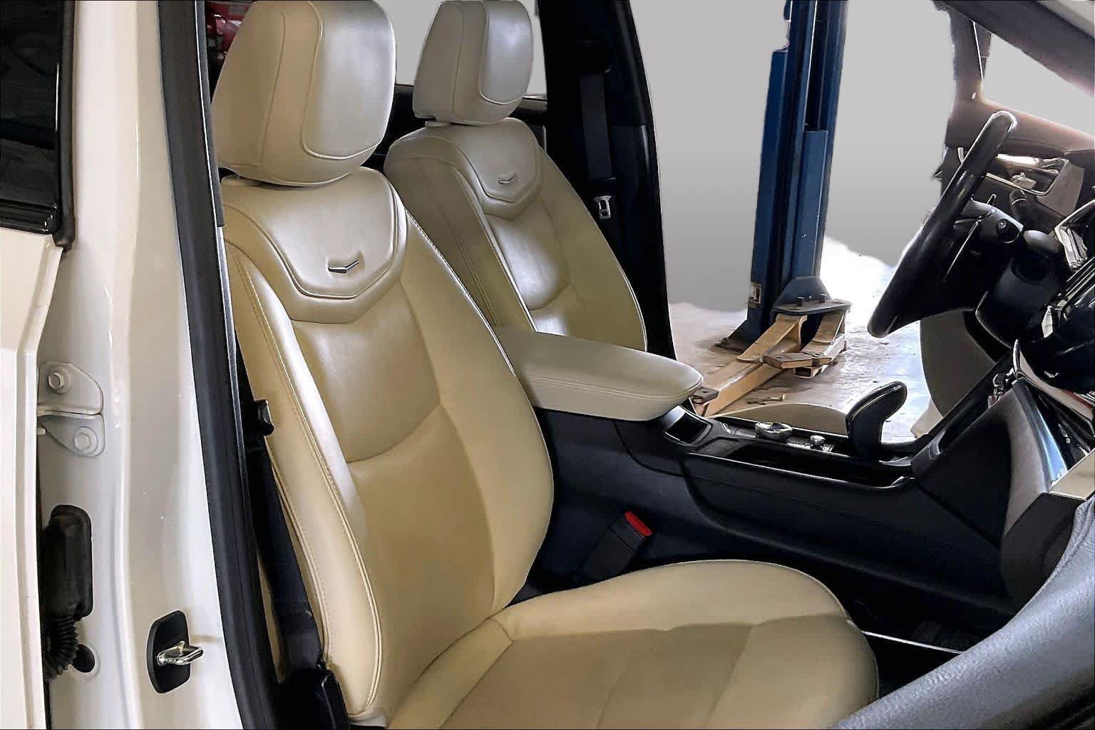 Used 2020 Cadillac XT6 Sport AWD/4WD image 8