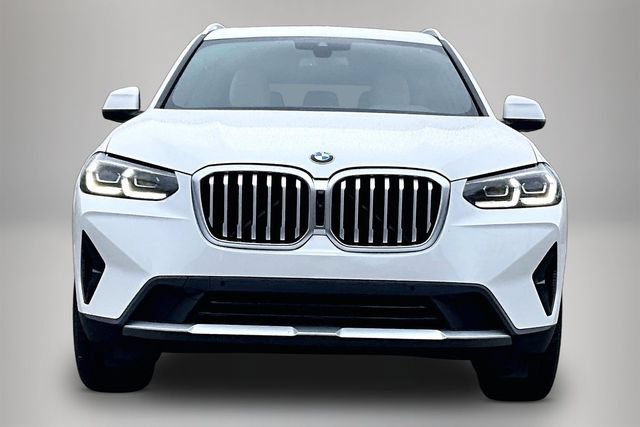 Used 2023 BMW X3 sDrive30i w/ Premium Package RWD image 3