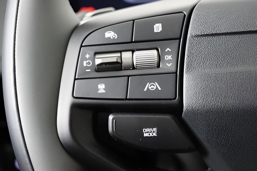 New 2025 Kia EV6 Light w/ Light LR Technology Package image 22