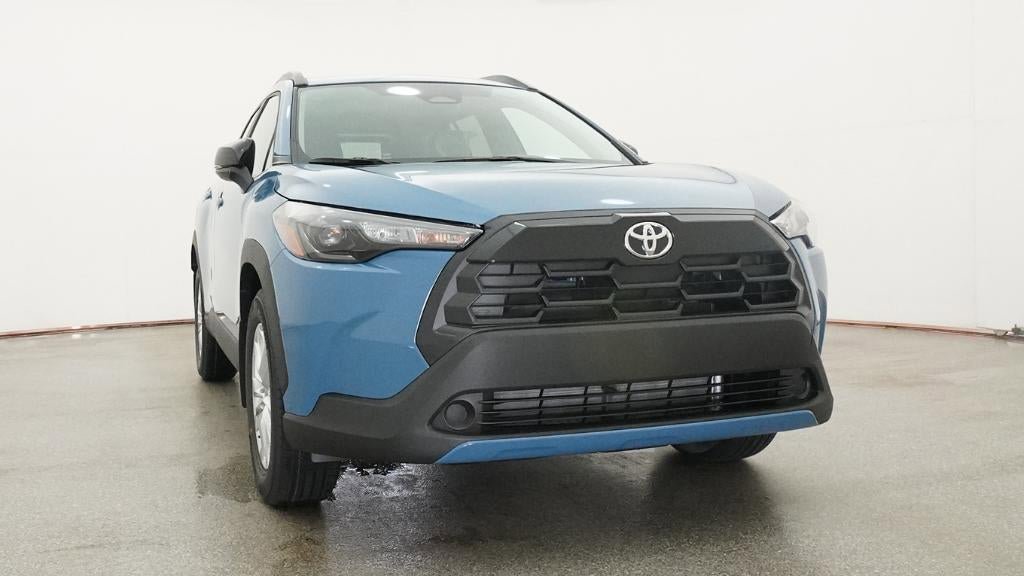 New 2026 Toyota Corolla Cross LE FWD image 30