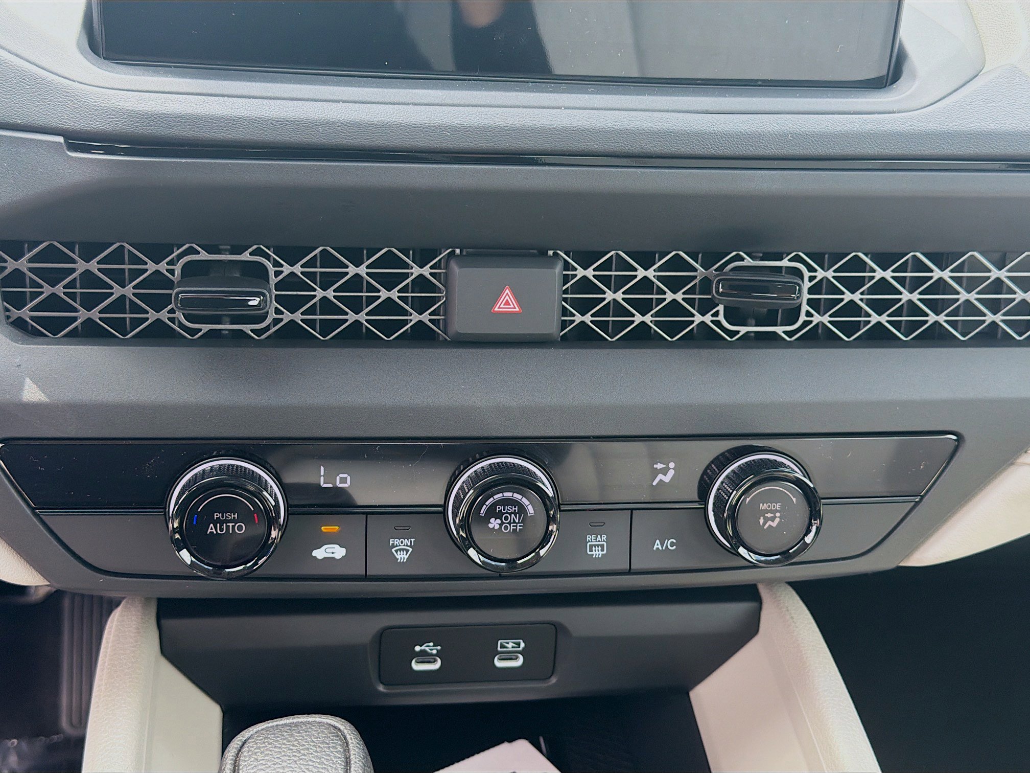 New 2026 Honda Accord LX image 15