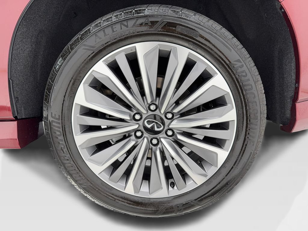 Used 2025 INFINITI QX80 Luxe RWD image 43